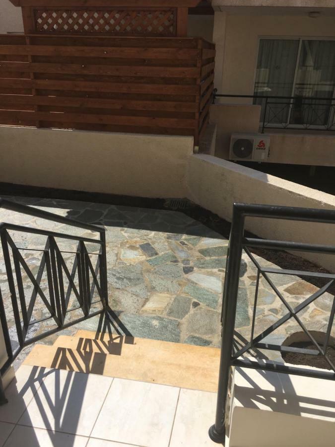 Apartament By The Sea Pafos Zewnętrze zdjęcie
